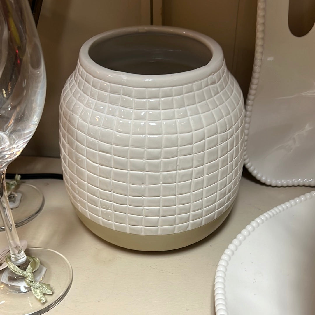B&B Short Off White Vase