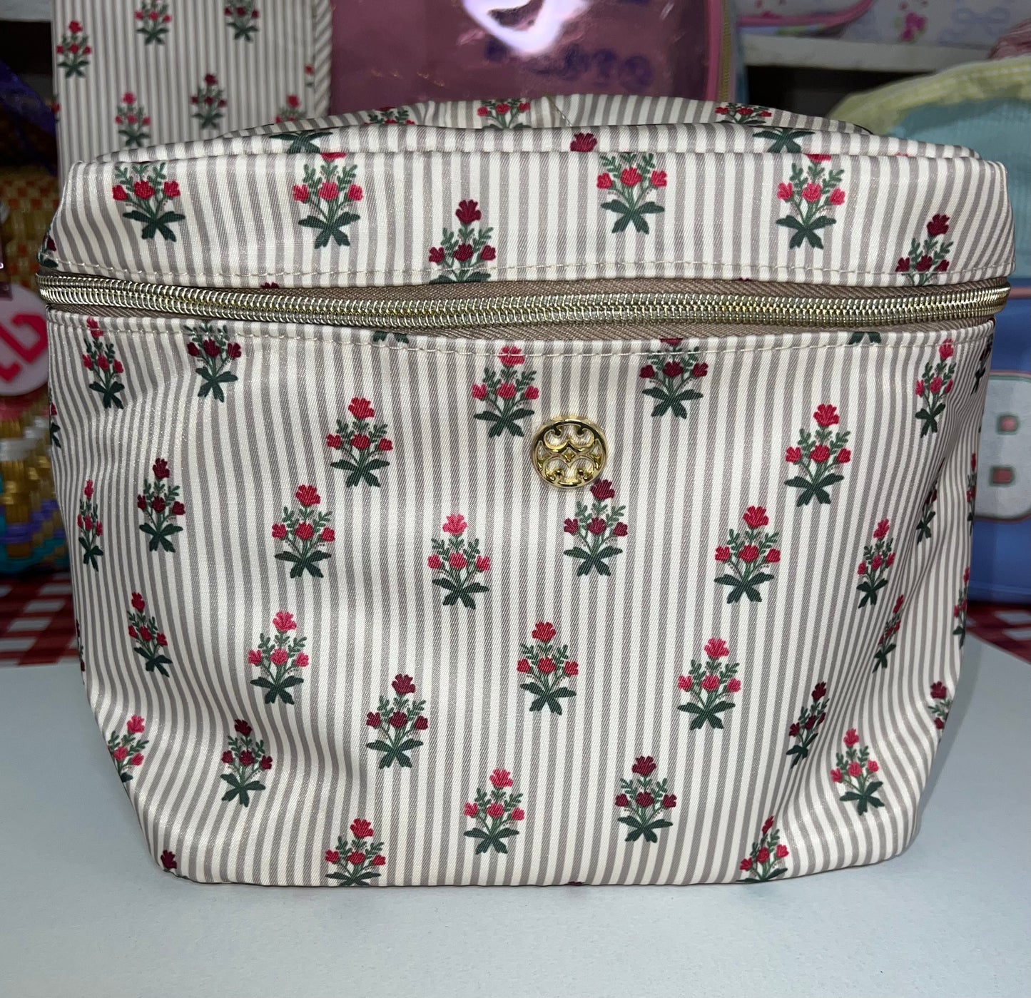 Mary Square Ultra Glam Cottage Stripes