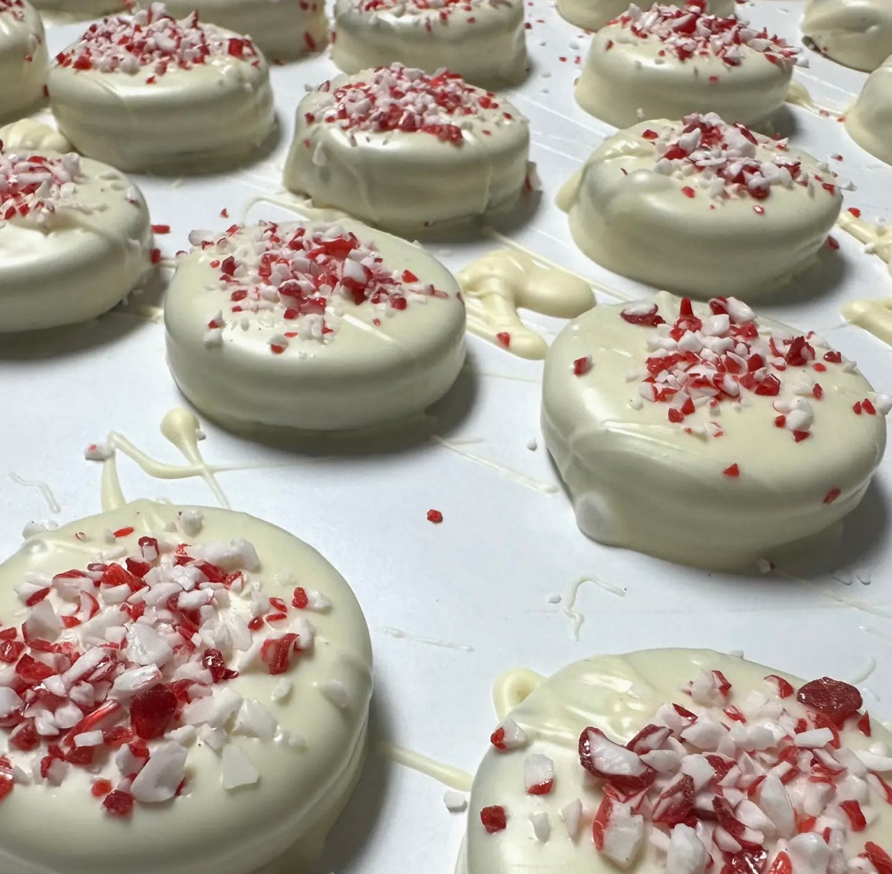 O’Oreo Dipped White Chocolate w/ Peppermint Bits - 2 Pack