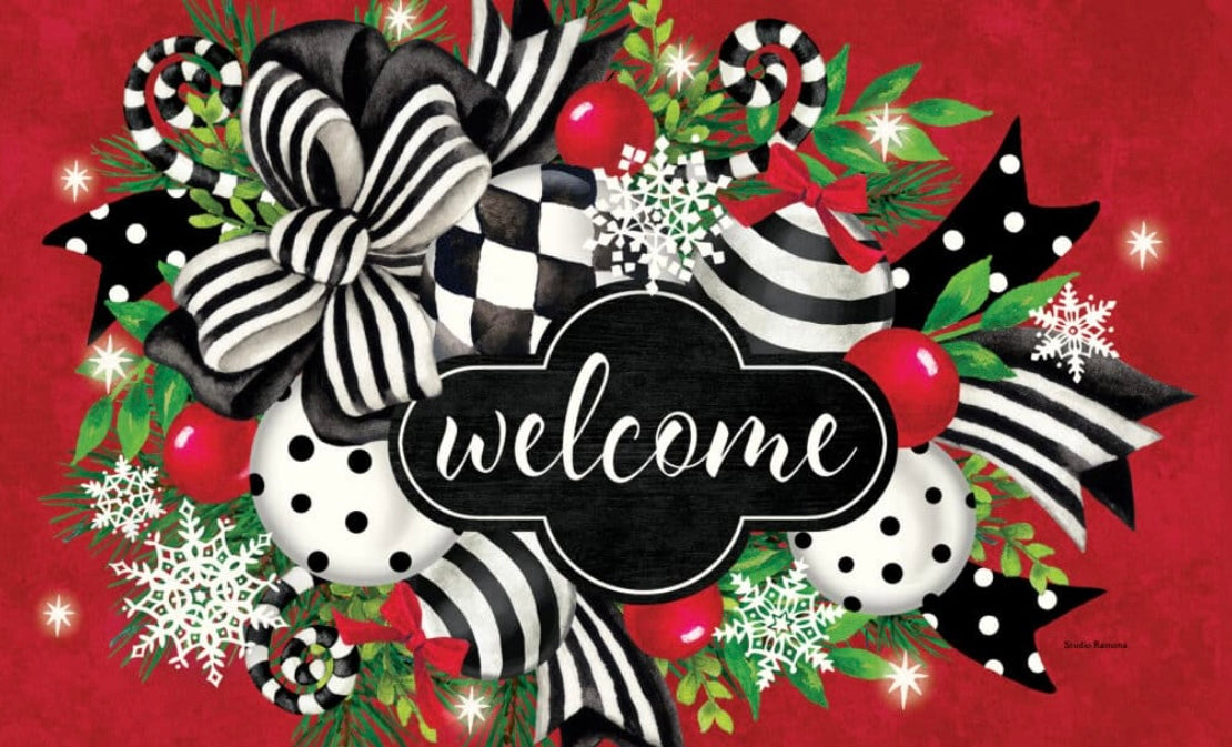 Custom Decor Black and White Swag Mat