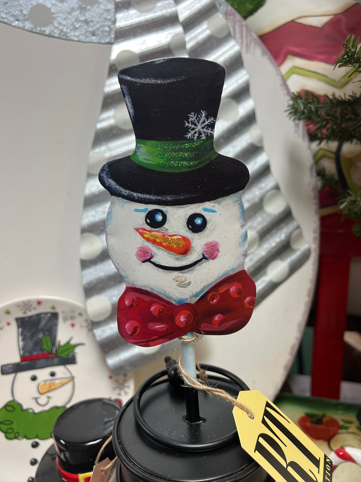 Round Top Frosty Finial