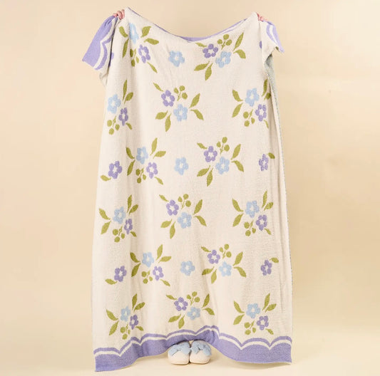 Cozy Dreams Luxe Blanket- Scalloped Floral Periwinkle