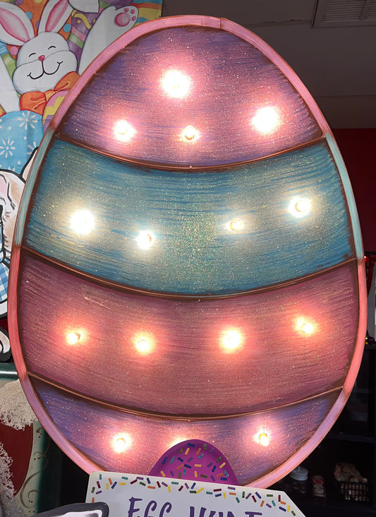 Round Top Lighted Easter Egg