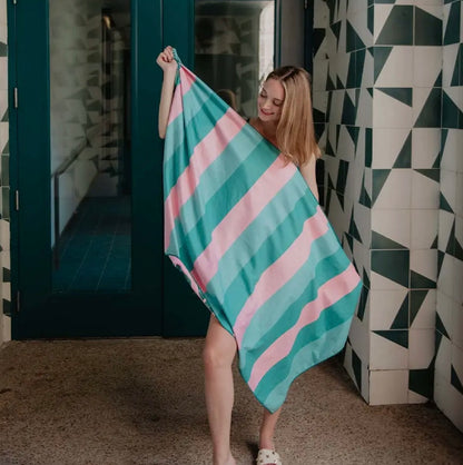 Tropical Leaves Quick Dry Towel